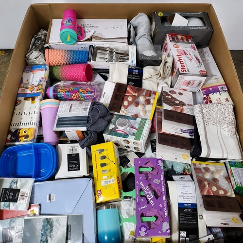 Amazon mystery box - box, –