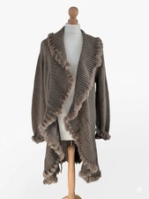 Bnwt Roman Faux Fur Trim