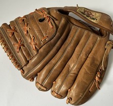 Vintage Jelinek 9” Baseball