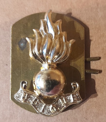Royal artillery ubique collar - royal,
