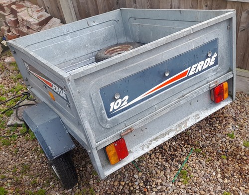 Erde 102 trailer - 102, tipping