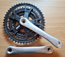 Sakae-Ringyo triple chainset