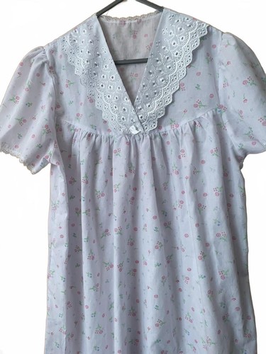 Unbranded white vintage 90s - unbranded,