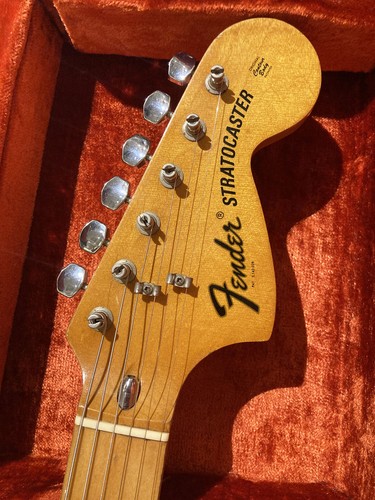 Fender 1975 stratocaster - fender,