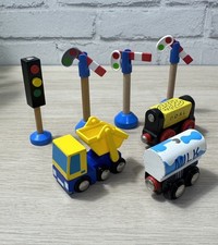 Elc Wooden World Signs, Milk