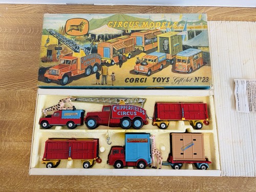 Corgi toys major - set, 23