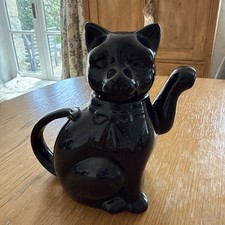 Cat Shaped Teapot