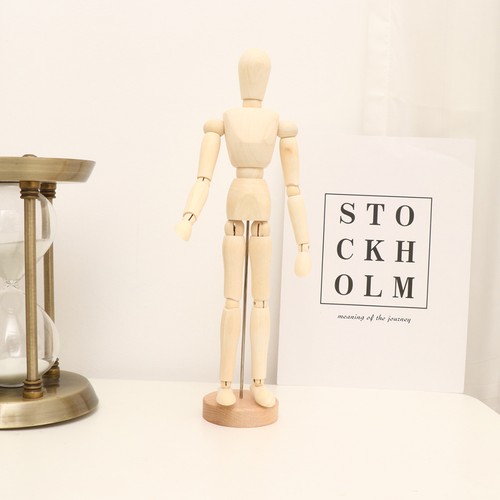 Movable puppet for artists - movable,