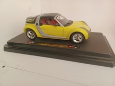 Bburago Smart Roadster Ccoupe 1:18 Yellow Diecast Model Made In Italy