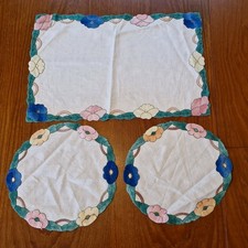 Vintage  Applique Embroidered
