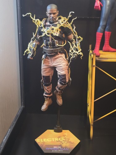 Hot toys spider man - spider-man, way