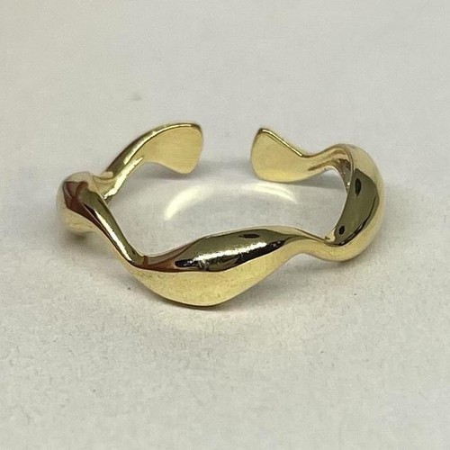 Waterproof gold wavy ring - gold,