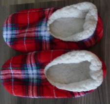 LADIES TARTAN SLIP ON SLIPPER SIZE SMALL FUR INSIDE  NEVER WORN NEW NO TAGS