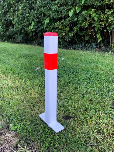 Garden verge posts - posts, with