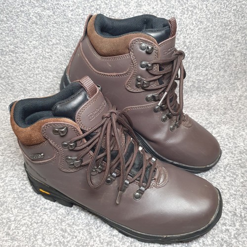 Mountain warehouse extreme - warehouse,