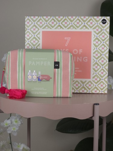 Pamper gift set bundle - gift,
