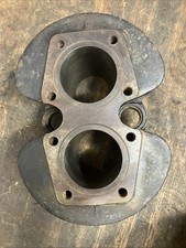 Triumph Barrels 8 Stud, Poss