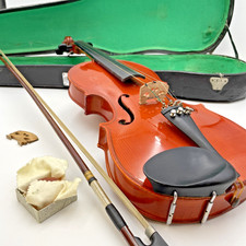 Skylark 4/4 Violin MV005  W/ Hard Case With Bow & Rosin                      K12