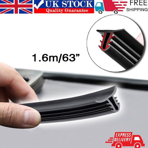 Car windscreen push - push, gap