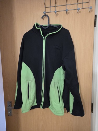 Asda staff uniform - asda,