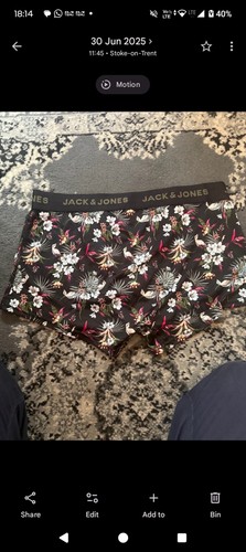 Jack and jones flowered - and,