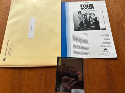 Four rooms madonna sell - four,
