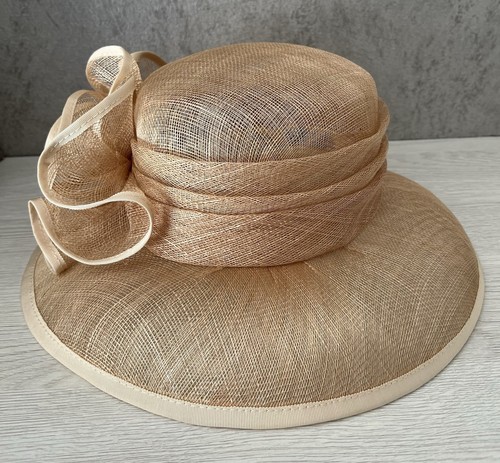 Wedding hat bermona in - wedding,