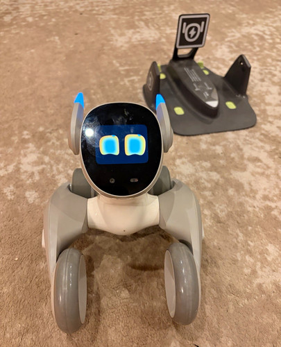 Anki cozmo robot - cozmo, with