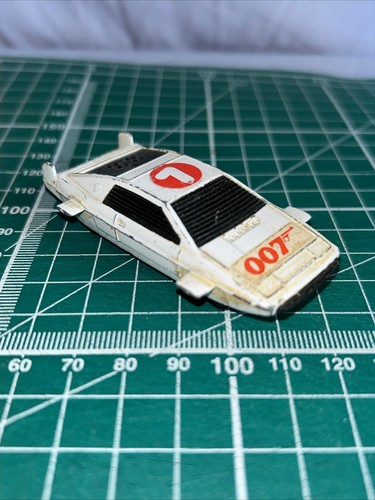Corgi juniors lotus esprit - lotus,