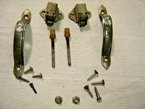 Salvage antique pair - antique, ~