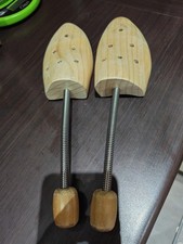 Wooden shoe trees 7-9 Uk 41-43