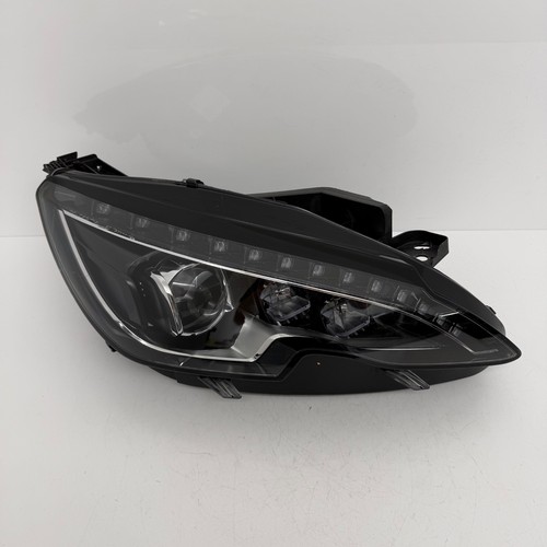 Peugeot 308 drivers - side, right