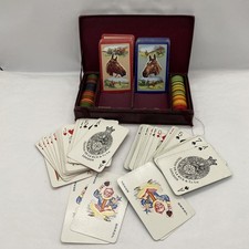VINTAGE THOMAS DE LA RUE POKER SET WITH CHIPS  BOXED SET OF CARDS HORSE THEMED