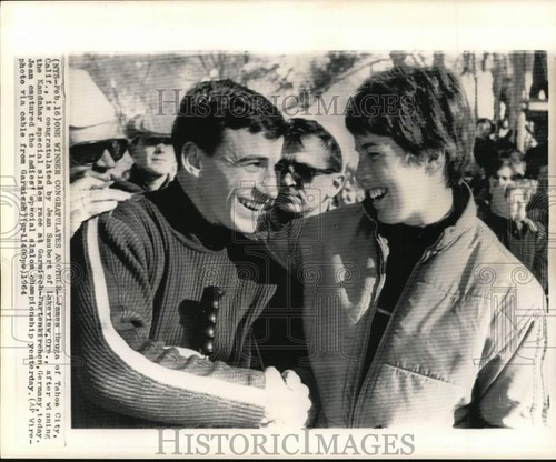 1964 press photo - press, skiers