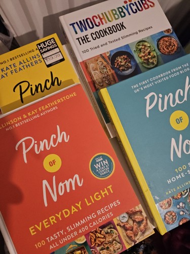 Pinch nom and two chubby - pinch,