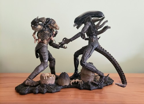 Avp deluxe set from alien - deluxe,