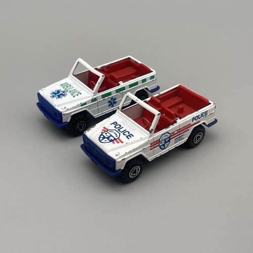 Vintage majorette ambulance - vintage,