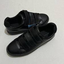 New M&S teenage scuff