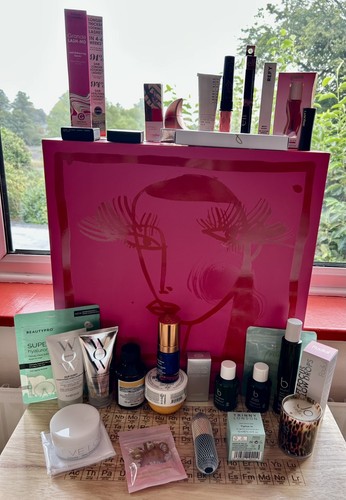 Harvey nichols beauty advent - nichols,
