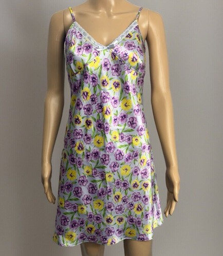 Vtg 90s cabernet satin floral - satin,