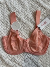  32D Triumph Peach Essential