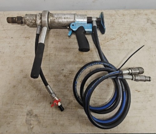 Xcalibre hydraulic core drill - core,