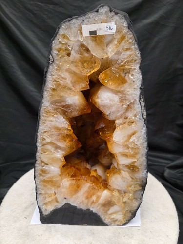Citrine geode 516 crystal - citrine,