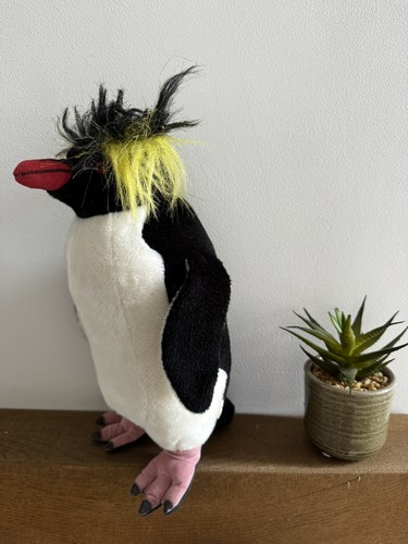 Rockhopper penguin kosen - penguin,
