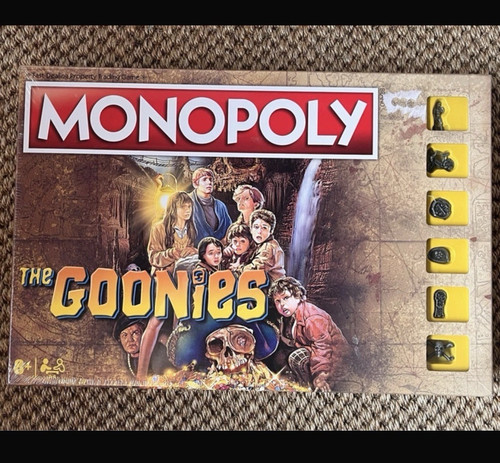 Monopoly the goonies board - goonies,