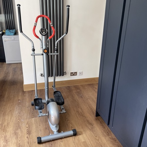 Cross trainer preowned - trainer,
