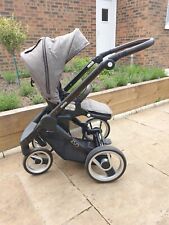 Mutsy Evo Stroller - Farmer Edition with black frame and Earth Colour