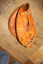 Mizuno Victory Stage Softball