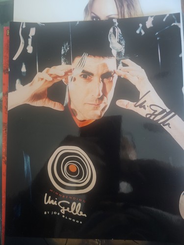 Uri geller hand signed photo - geller,