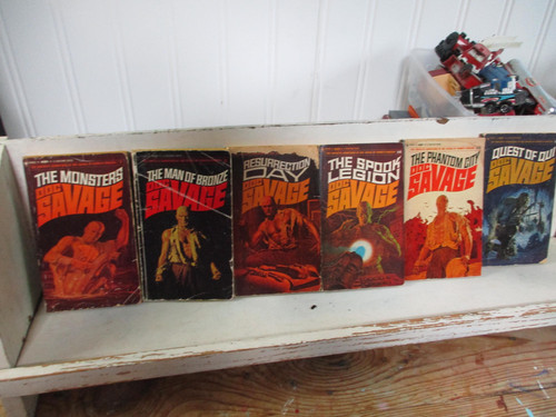Vintage bantam paperback - 6,